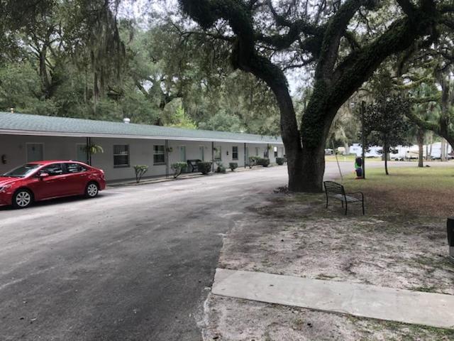 Cindy'S Motel & Rv Park Mayo Exterior foto